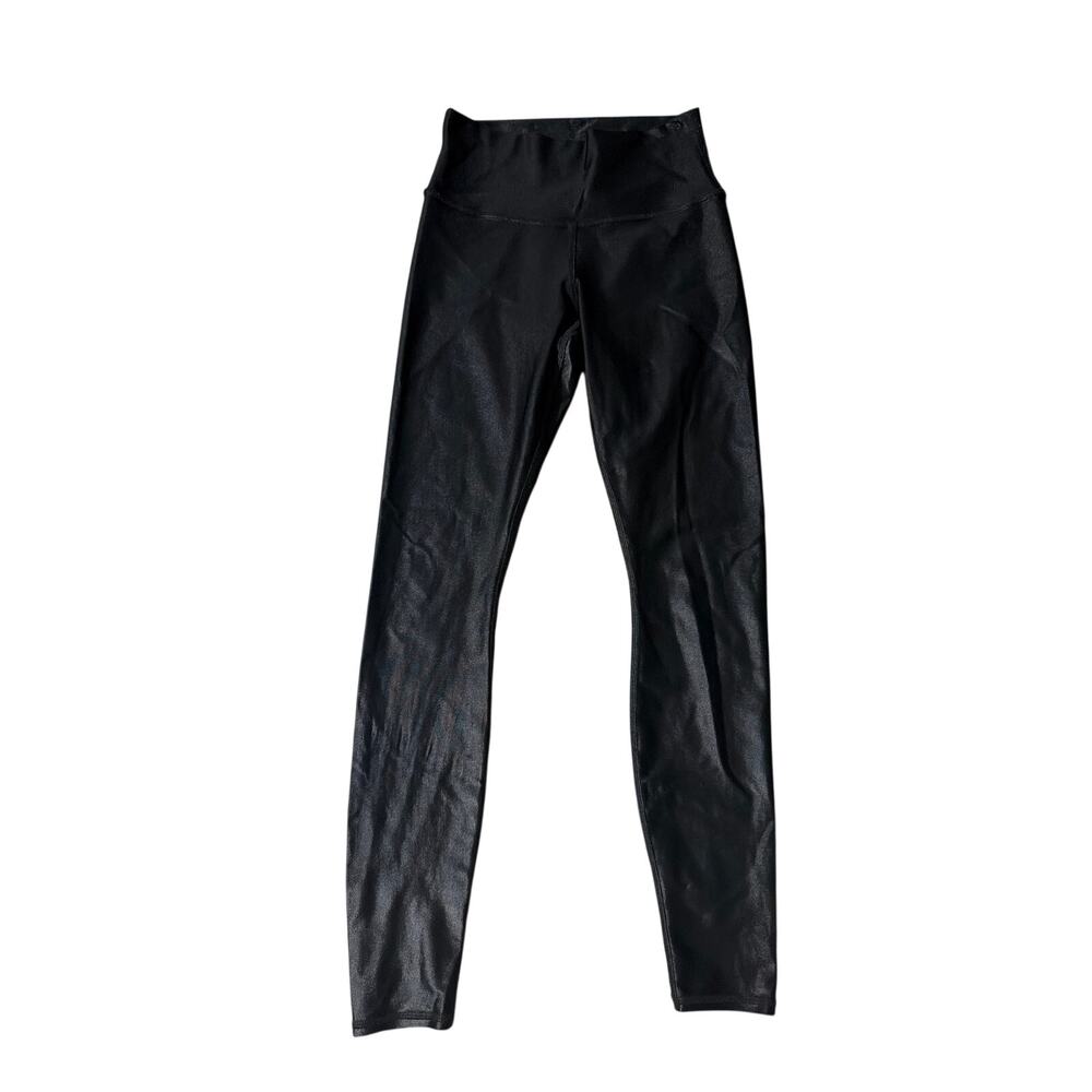 Women’s Alo Yoga shiny black leggings